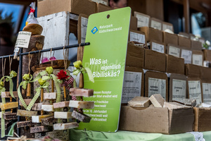 Bernau Schwarzwald Naturpark-Markt Seifenstand_Foto Klaus Hansen.jpg