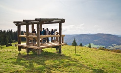 Das Aussichts-Podest \"Am Kleinen Spiesshorn\". Foto: Michael Arndt