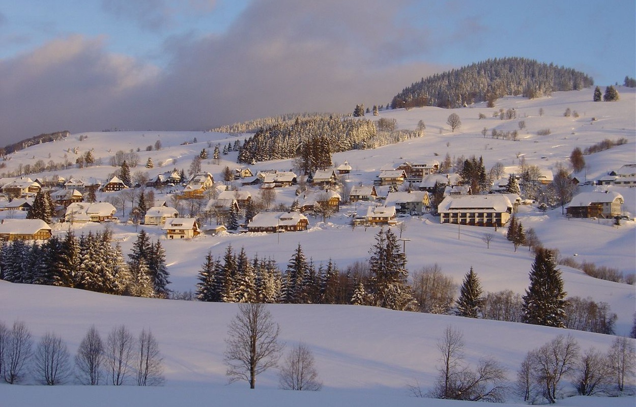 So schÃ¶n kann der Schwarzwald-Winter im Bernauer Hochtal sein. 